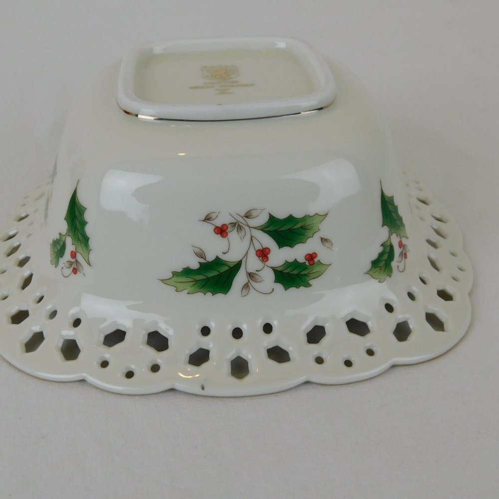 Pierced Treat Bowl Square Gold Trim Royal Limited Holly Holiday Christmas Japan - Picture 7 of 10